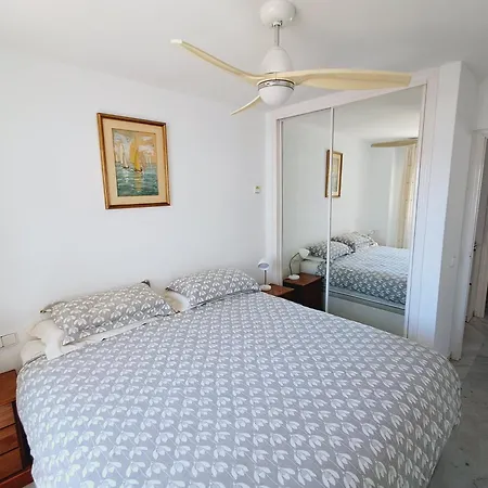 Appartement 2 Bed With Pool Views Benalmádena